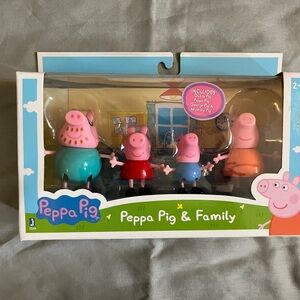 Peppa Pig family Action Figures Playset-NIB